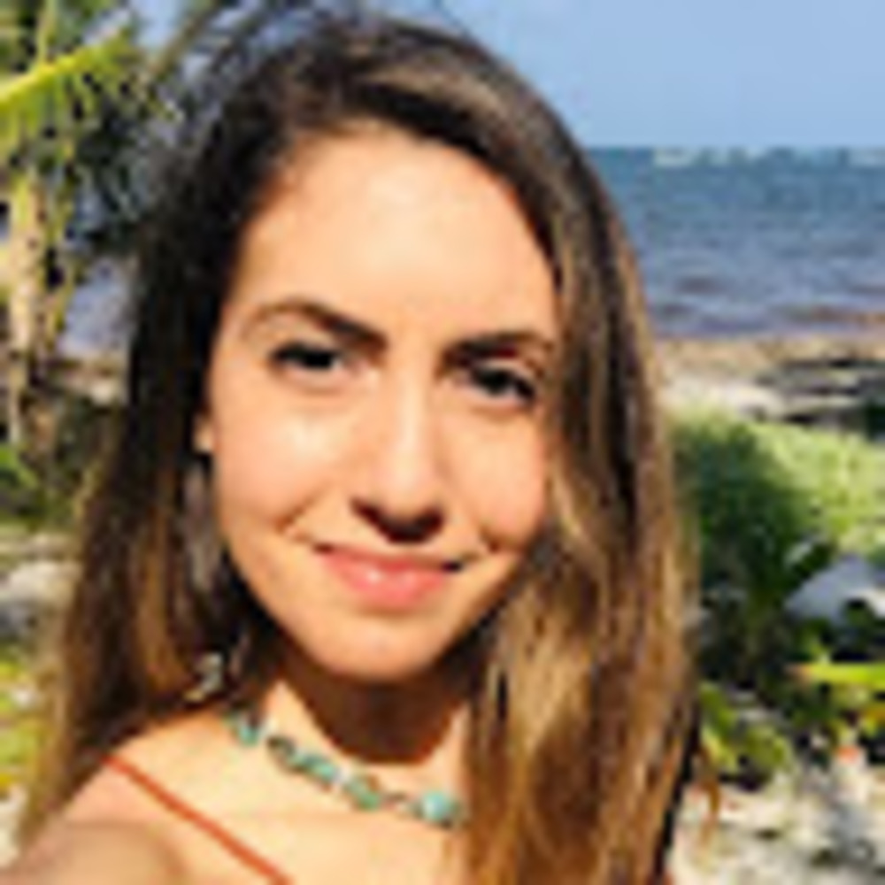 Meet your Posher, Maria